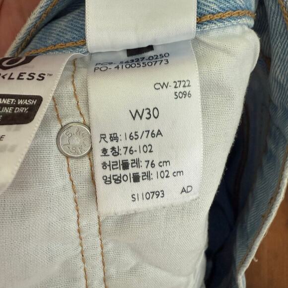 Levi’s 501 Button Fly Shorts Light Wash Denim Casual Preppy Festival Sz 30 - Picture 4 of 7